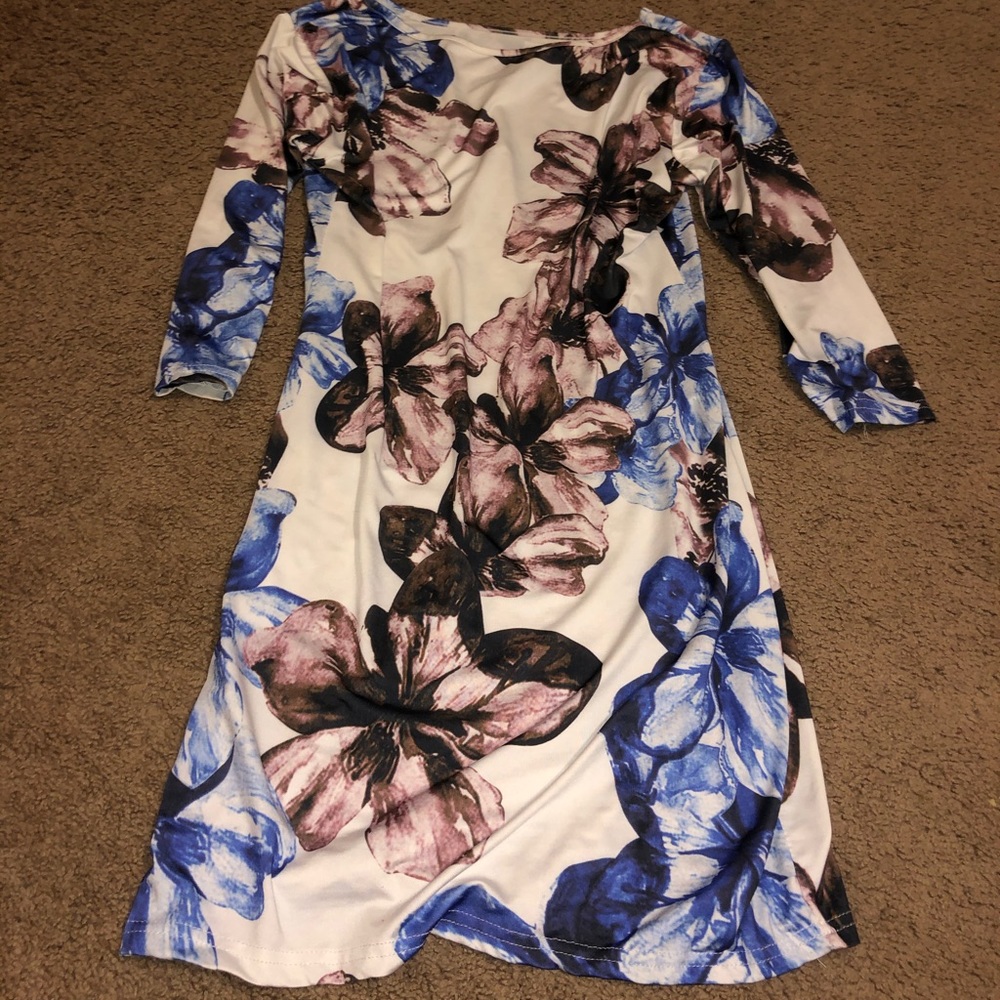 Short sleeve dress